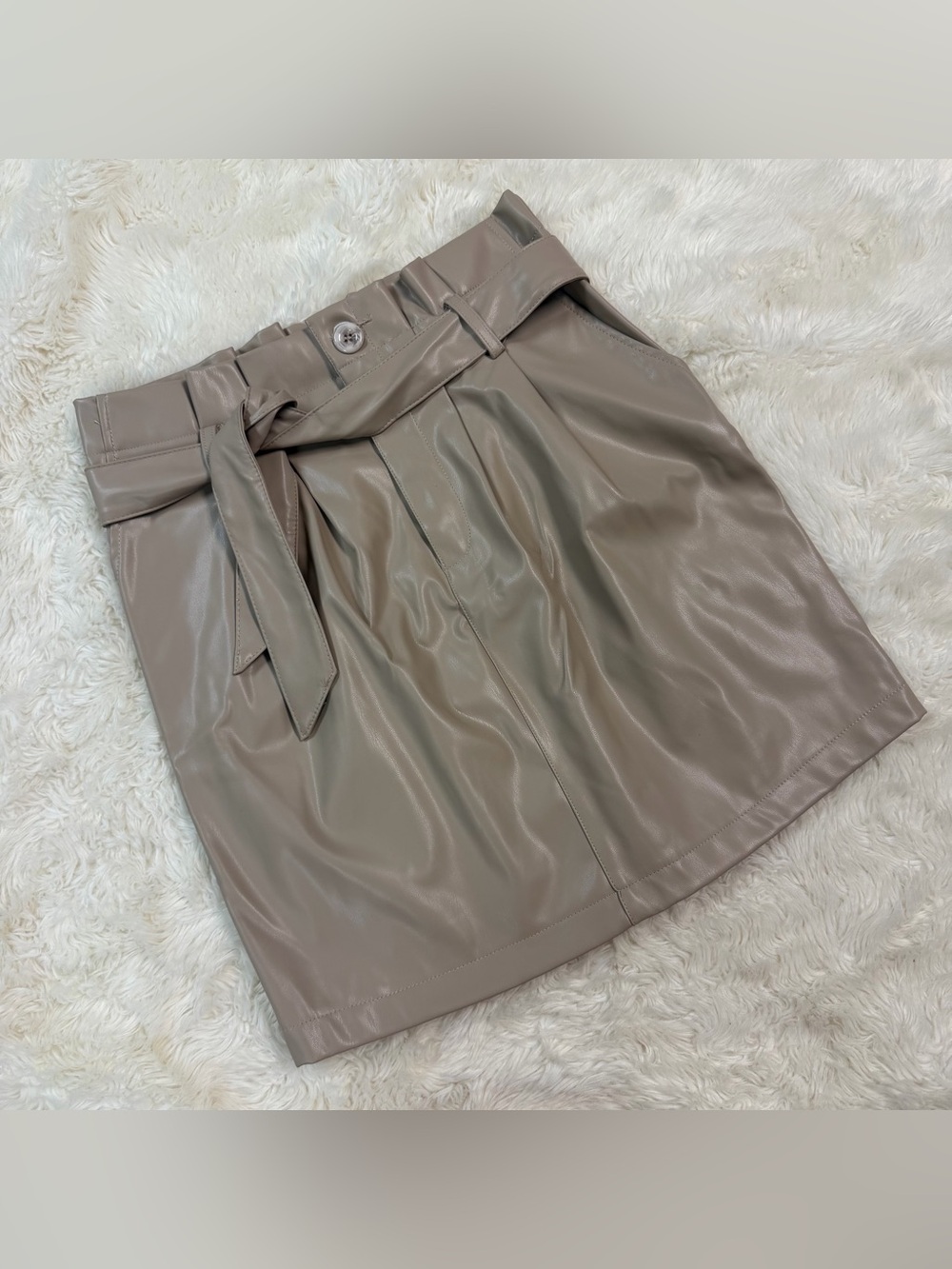 Kendall & Kylie Faux Leather Paperbag Mini Skirt